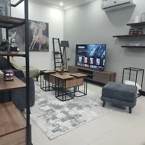 https://apt-luxury-with-2-bedrooms-living-room.jeddahhotels.net